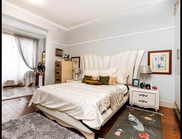 2.5 BEDROOM APARTMENT FOR SALE IN ESSENWOOD